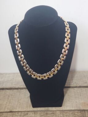 MIXED METALS Flat Large Link Classic Necklace